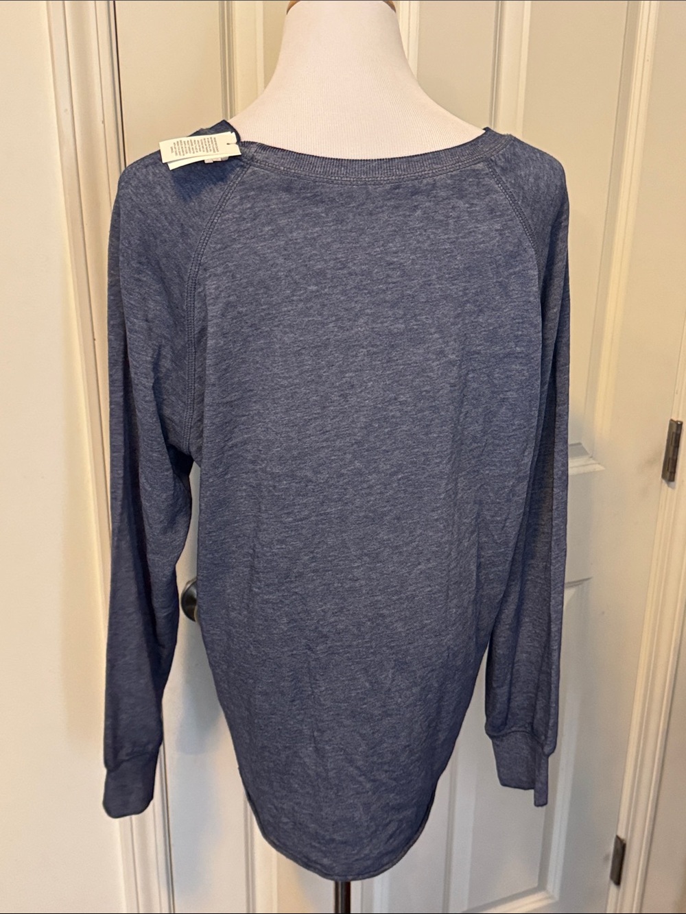 Zoe + Liv Navy Sweatshirt with Mint 'Radiate Love' Graphic - Picture 3 of 4